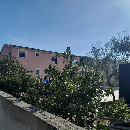 Caliente Apartments Vir A Экстерьер фото
