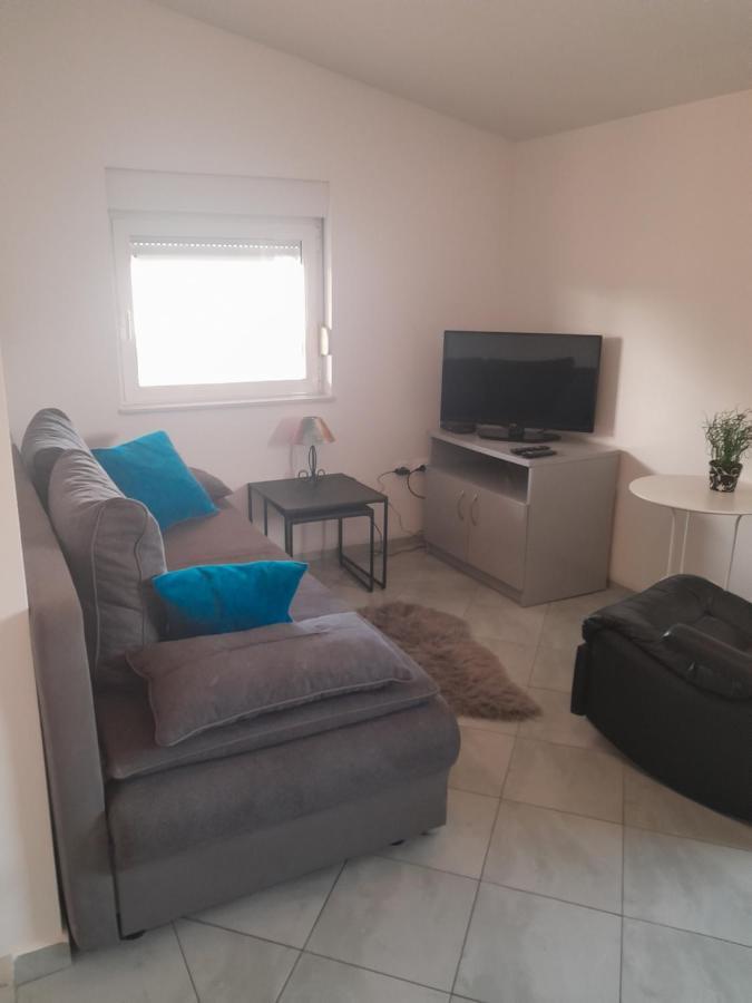 Caliente Apartments Vir A Экстерьер фото