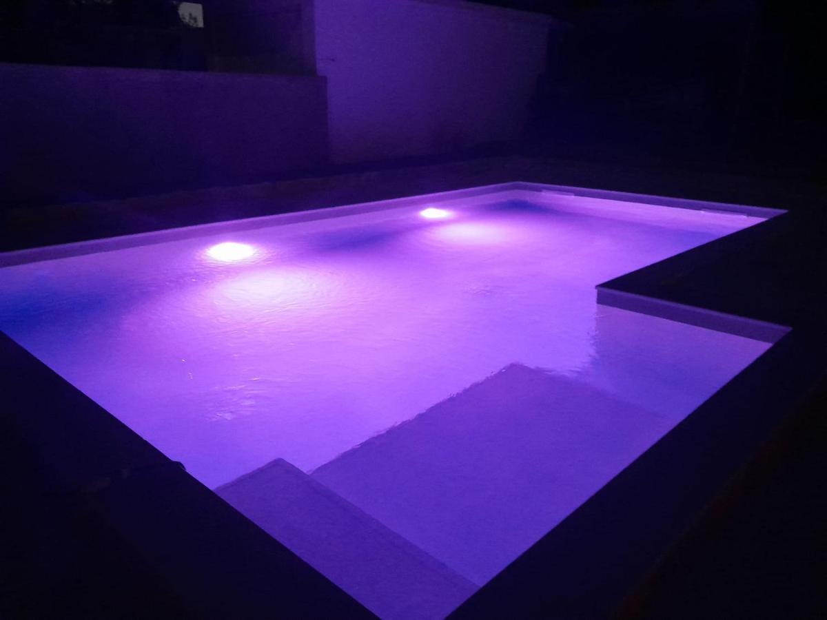 Caliente Apartments Vir A Экстерьер фото